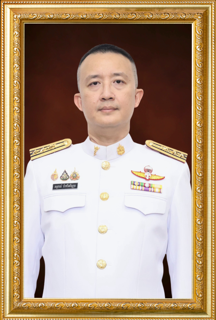 หัวหน้าศูนย์สารสนเทศ